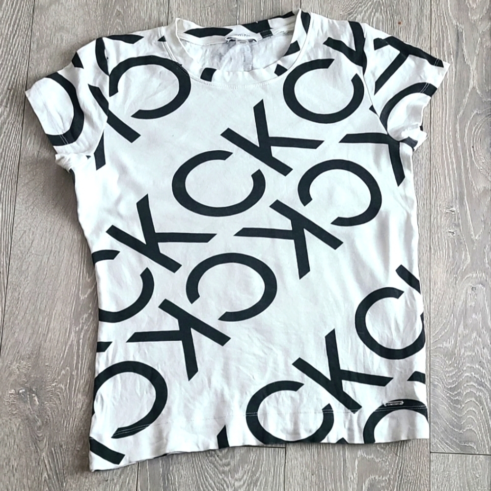 CK T-Shirt - Picture 1 of 4